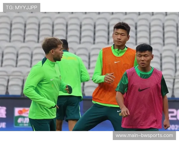 马赛推行数据驱动与青训结合 培育年轻球员成效显著